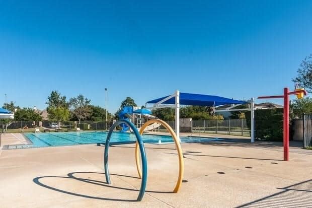 Building Photo - 18126 Stone Trail Manor Dr