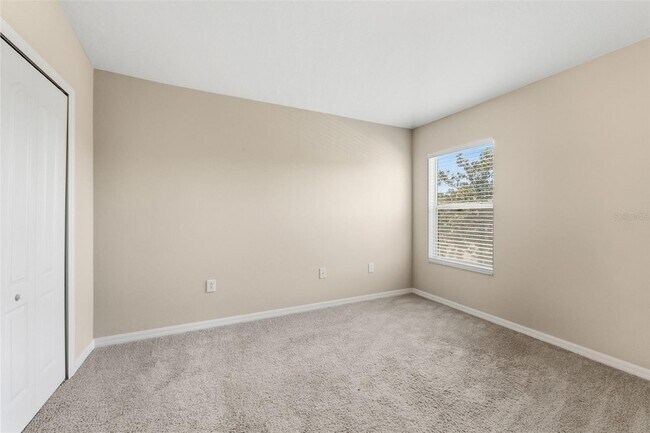 Building Photo - 10238 Perthshire Cir