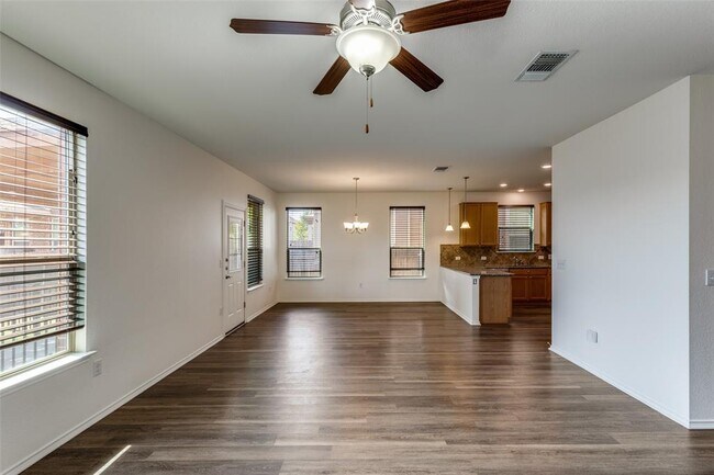 Building Photo - 6209 Garden Rose Path