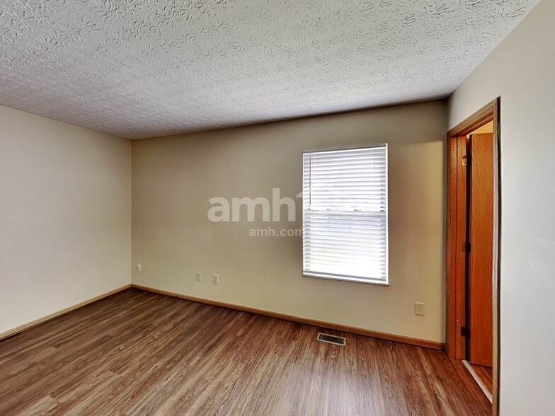 Building Photo - 4623 Windridge Ct