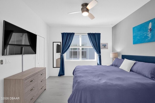 Building Photo - 533 Margaritaville Ave