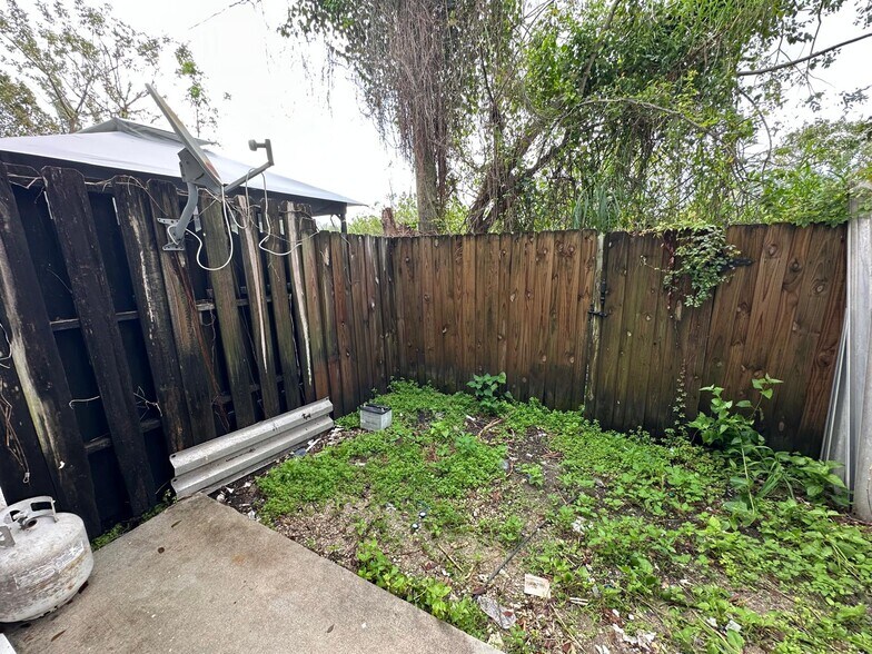 Building Photo - 1536 SE 31st Ct