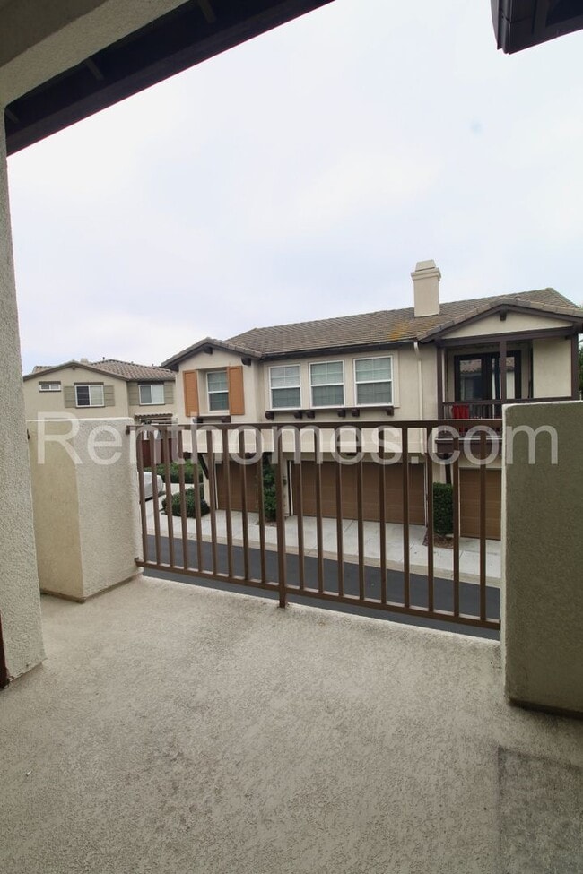 Building Photo - 2119 Palo Alto Dr