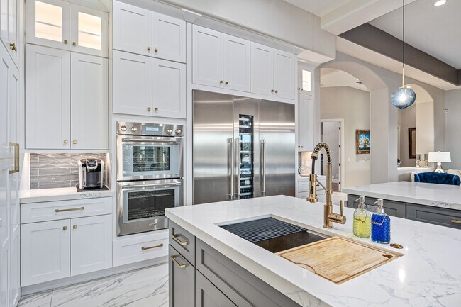 Building Photo - 12131 E Cloud Rd