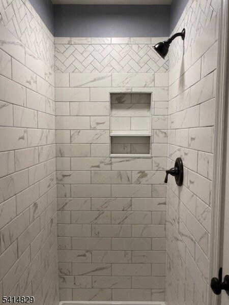 Building Photo - 173 Riveredge Dr