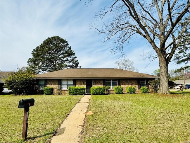 Building Photo - 110 Diane Dr