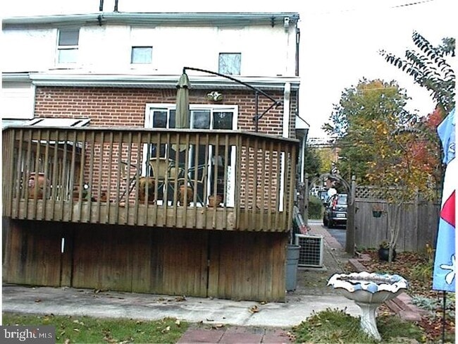 Building Photo - 8 E Jefferson St