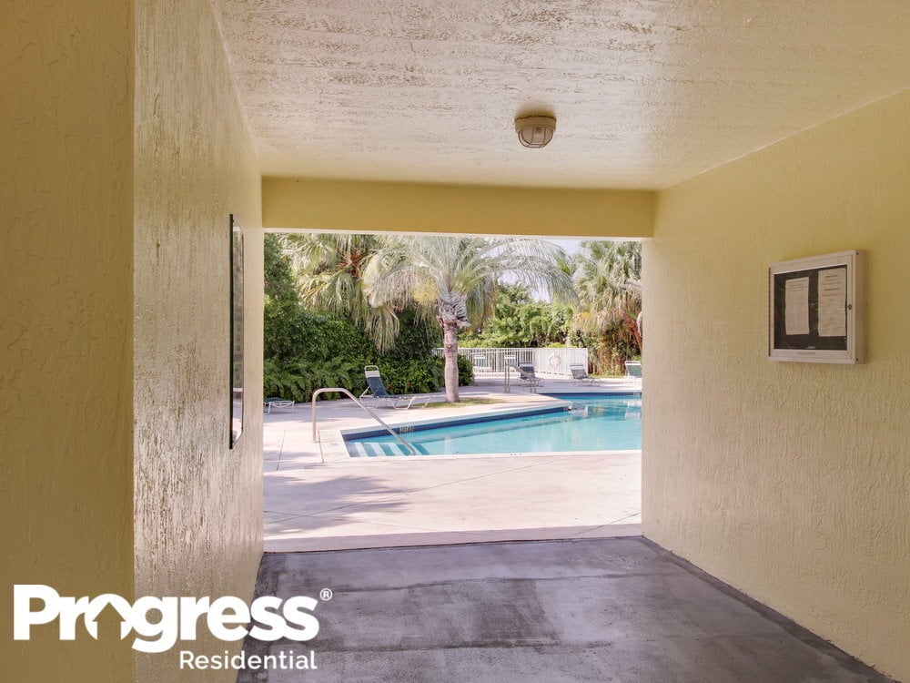 Building Photo - 9216 SW 213th Ln