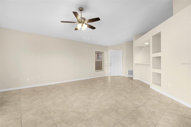 Building Photo - 2299 Santa Lucia St