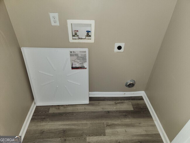 Building Photo - 4004 Browne Ct