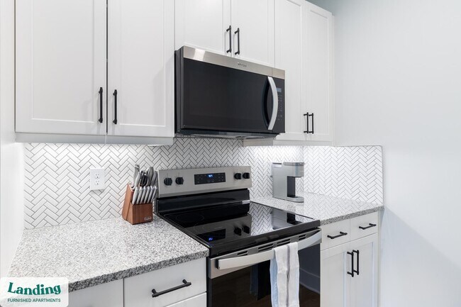 Building Photo - 435 Encore Way