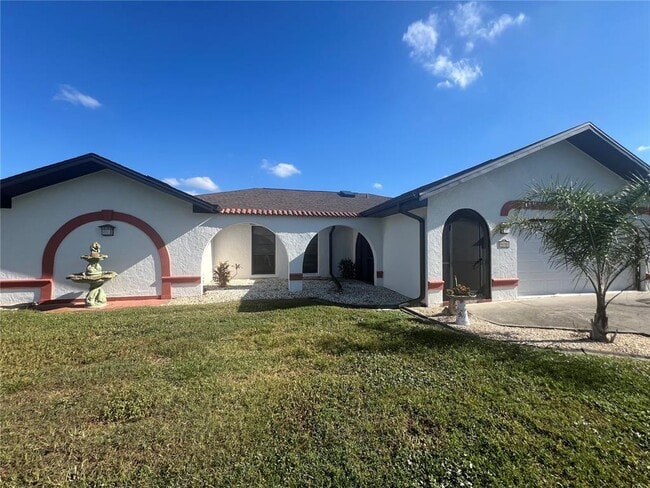 Building Photo - 470 Strasburg Dr