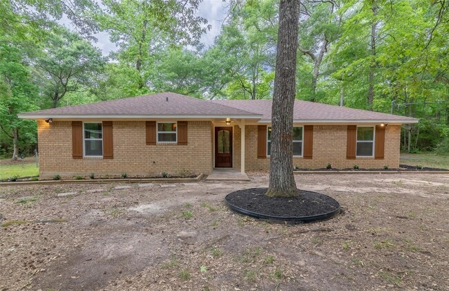 Building Photo - 14701 Cedar Ln Loop