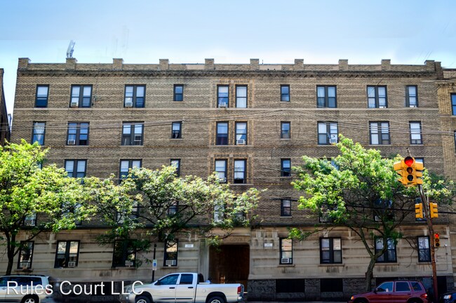 Primary Photo - 3400-3408 Park Ave