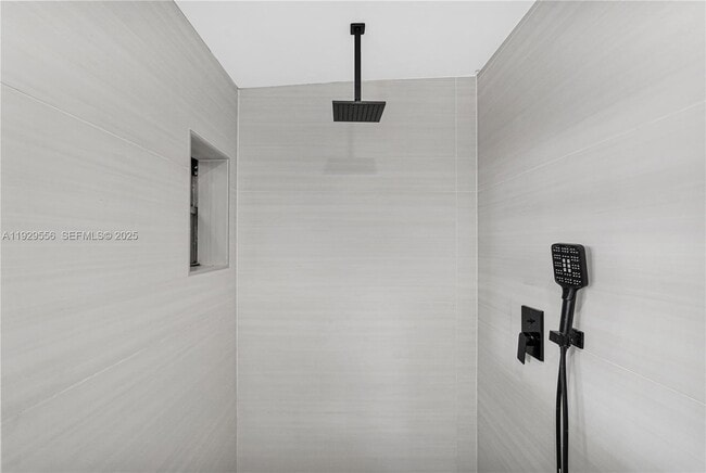 Building Photo - 47 NW 49th St