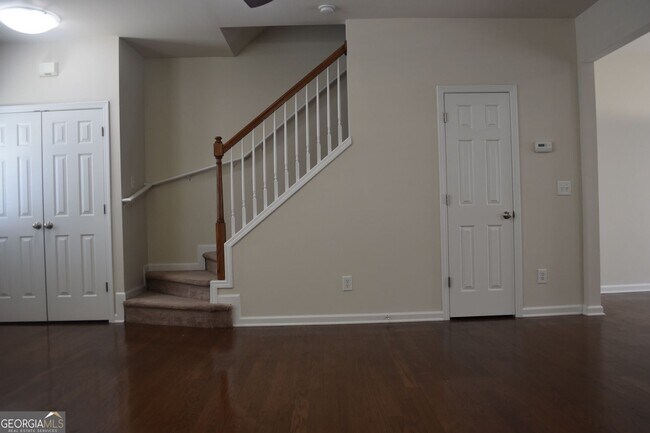 Building Photo - 1033 Annazanes Ct