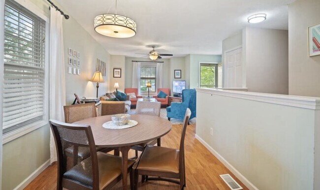 Building Photo - 1114 Abercorn St