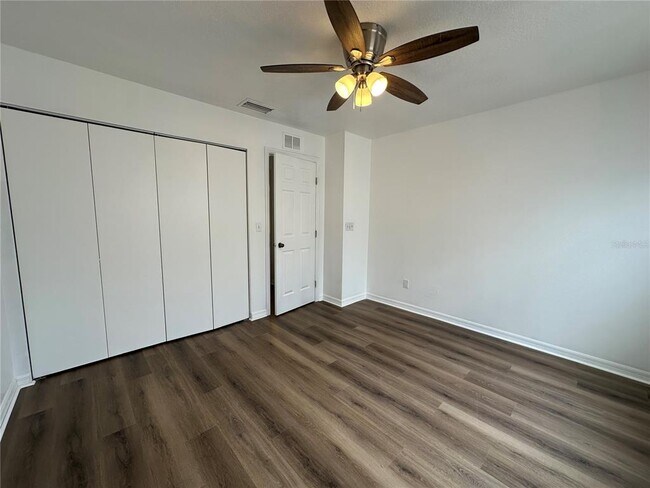 Building Photo - 1817 Townhall Ln