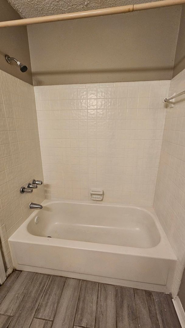 Building Photo - 7655 Melissa Ct