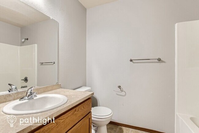 Building Photo - 52166 SE 2nd St, Scappoose, OR, 97056