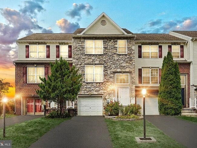 Primary Photo - 1193 Ledge Dr