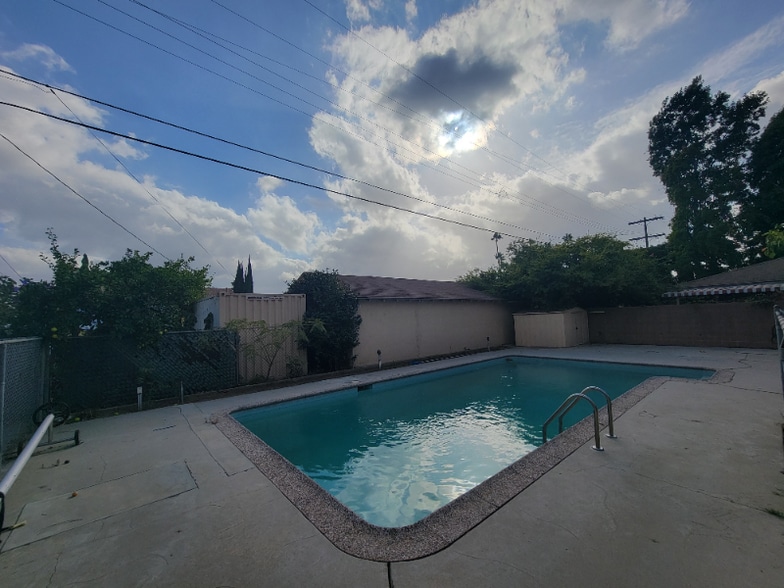 Building Photo - 13550 Leadwell St