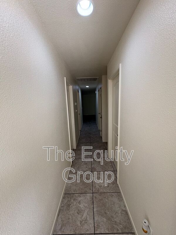Building Photo - 2314 Cape Canyon Ave