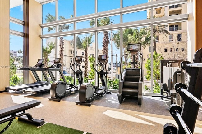 Building Photo - 151 N Seabreeze Blvd