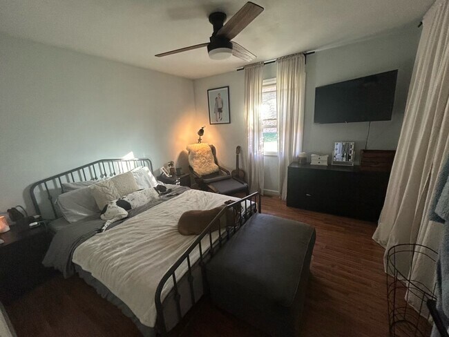 Building Photo - 27 Blackburn Mnr