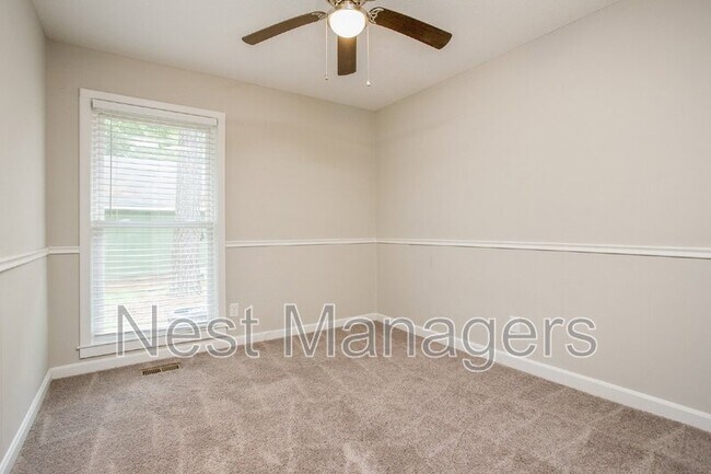 Building Photo - 4616 Pine Needle Ct