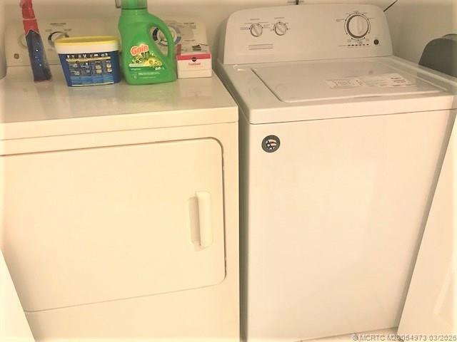 Building Photo - 3486 SW Pindo Palm Ln