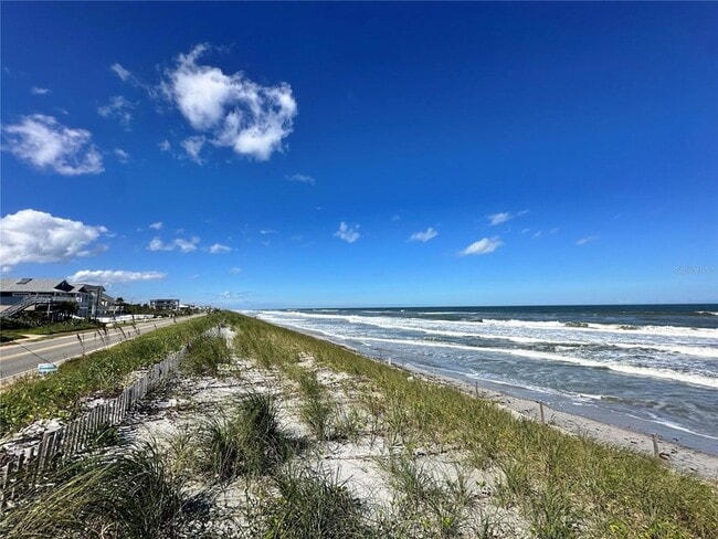 Building Photo - 220 S 26th St