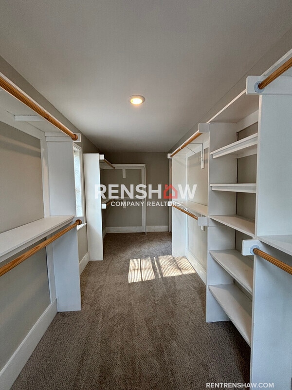 Building Photo - 59 N Willett St