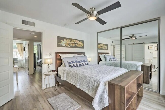 Building Photo - 7720 E Heatherbrae Ave