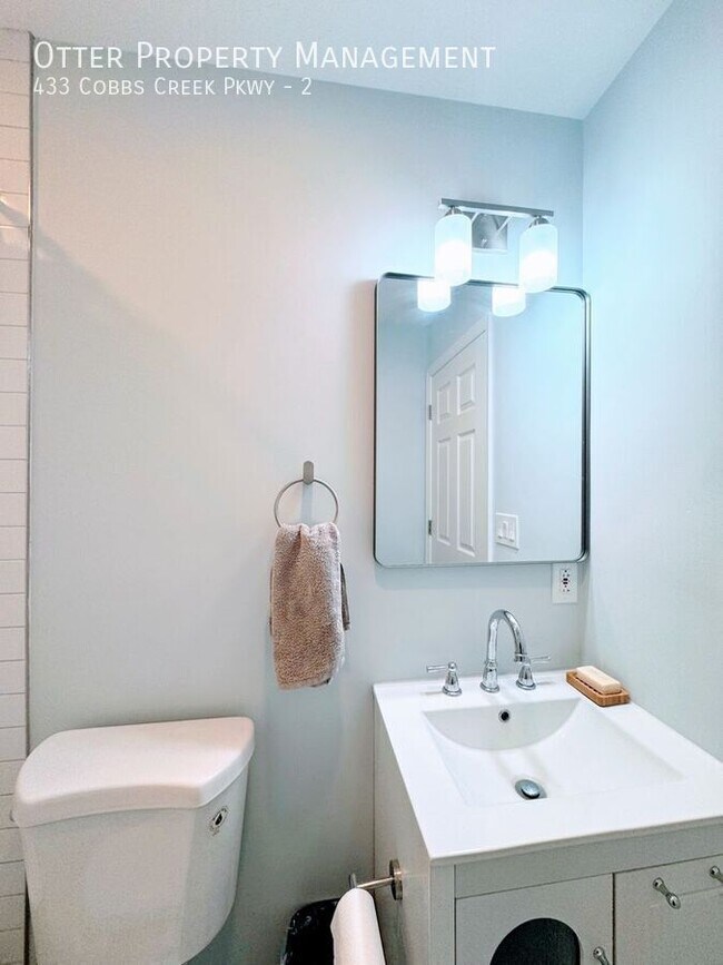 Building Photo - 433 Cobbs Creek Pkwy