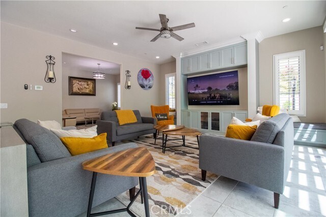 Building Photo - 51 Egret