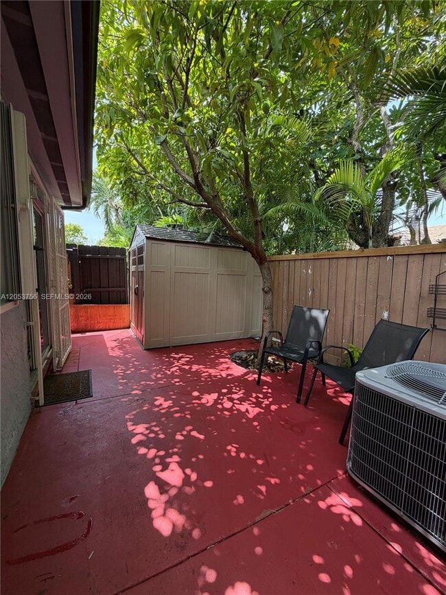 Building Photo - 3832 SW 107th Ave