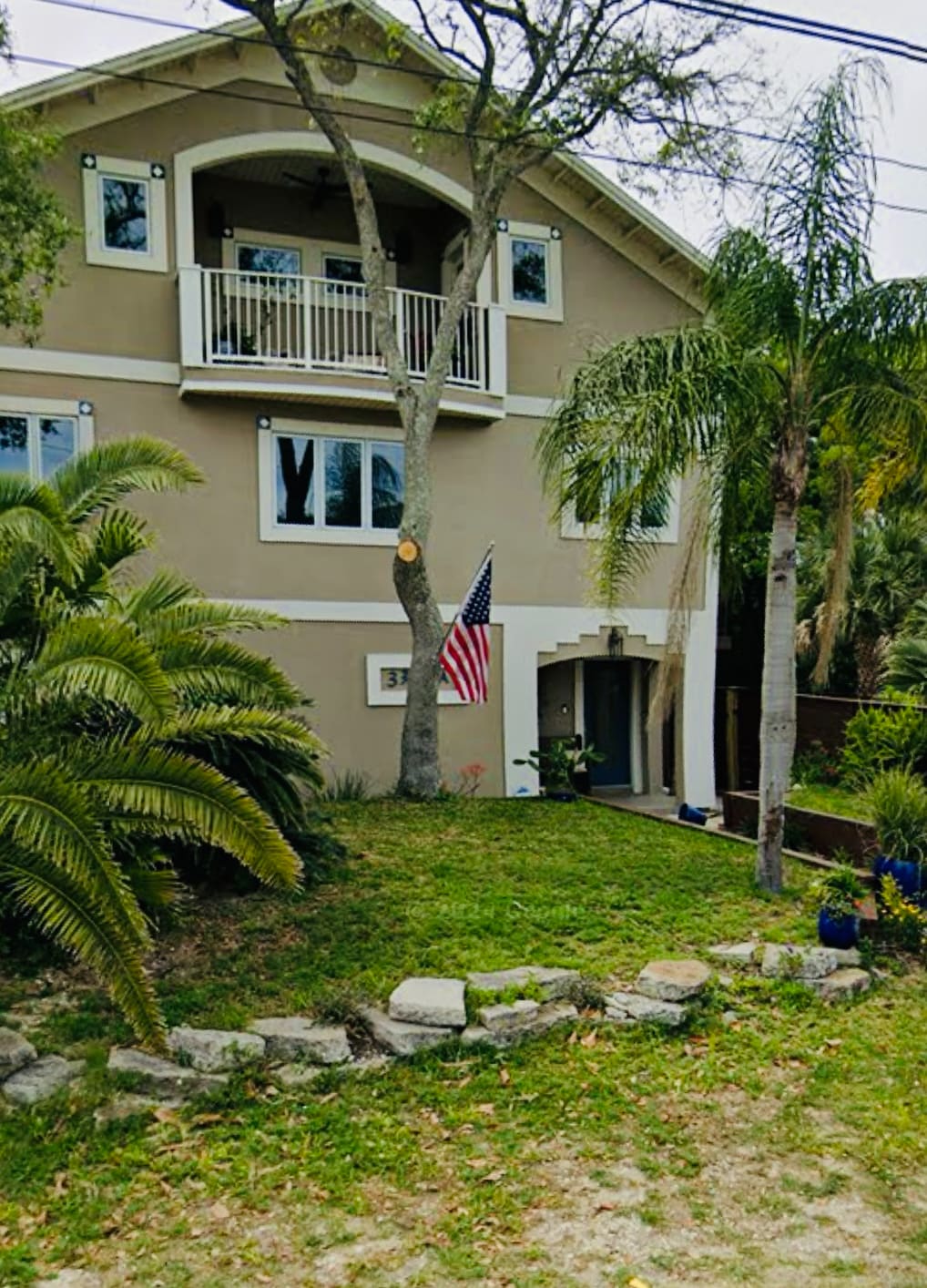 Building Photo - 3341 1st Ave