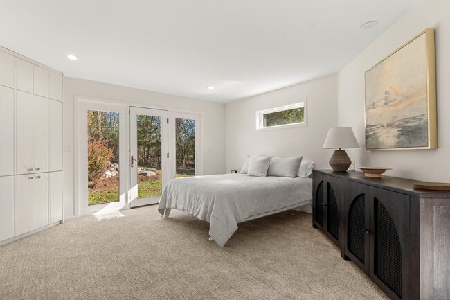 Building Photo - 3936 Holden Dr