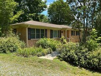 Building Photo - 6 Forge Dr