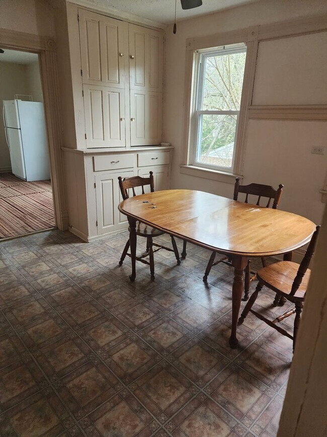 Building Photo - 346w4th