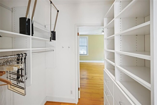Building Photo - 60 26th St NW