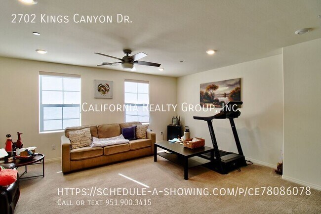 Building Photo - 2702 Kings Cyn Dr