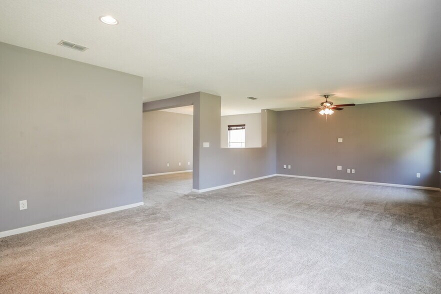 Building Photo - 7472 Mishkie Dr