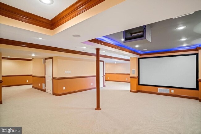 Building Photo - 43513 Lucketts Bridge Cir