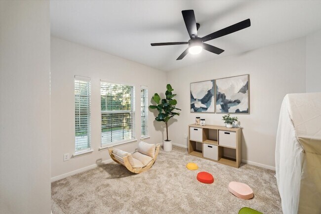 Building Photo - 2350 Seamist Cir