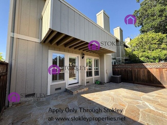 Building Photo - 323 Thistle Cir