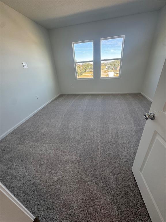 Building Photo - 331 Sol Vis Dr