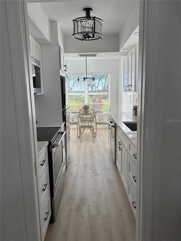 Building Photo - 3808 Gulf of Mexico Dr