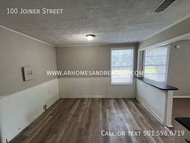 Building Photo - 100 Joiner Ave